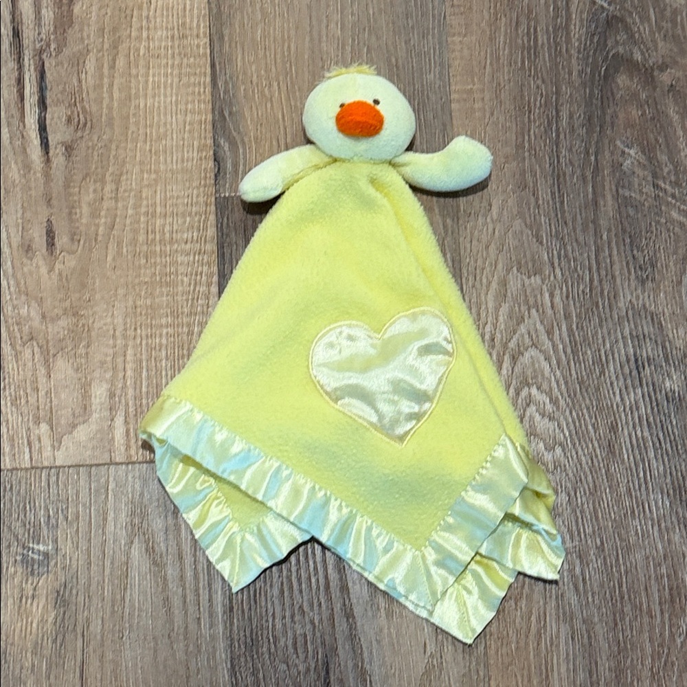 BABY BOOM Duck Lovey Security Blanket Yellow Satin Heart Musical Rock A Bye Baby